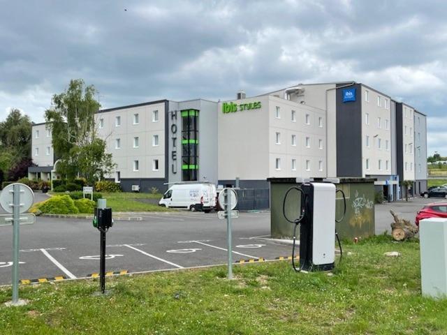 Ibis Budget Cognac Châteaubernard Zewnętrze zdjęcie